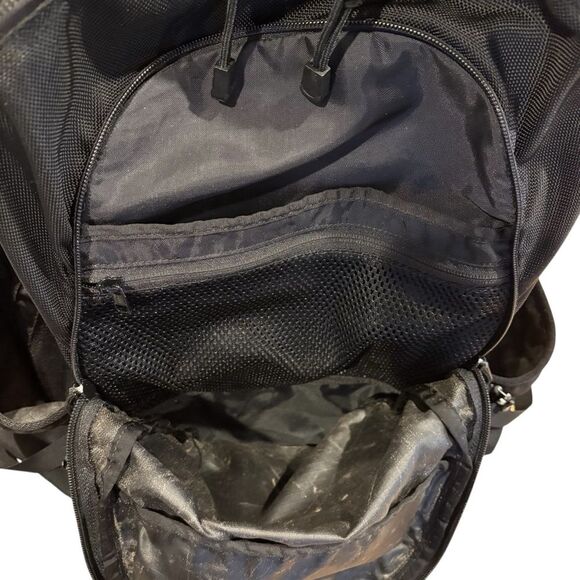 Arc’teryx Flare Backpack 2013 - Picture 9 of 16